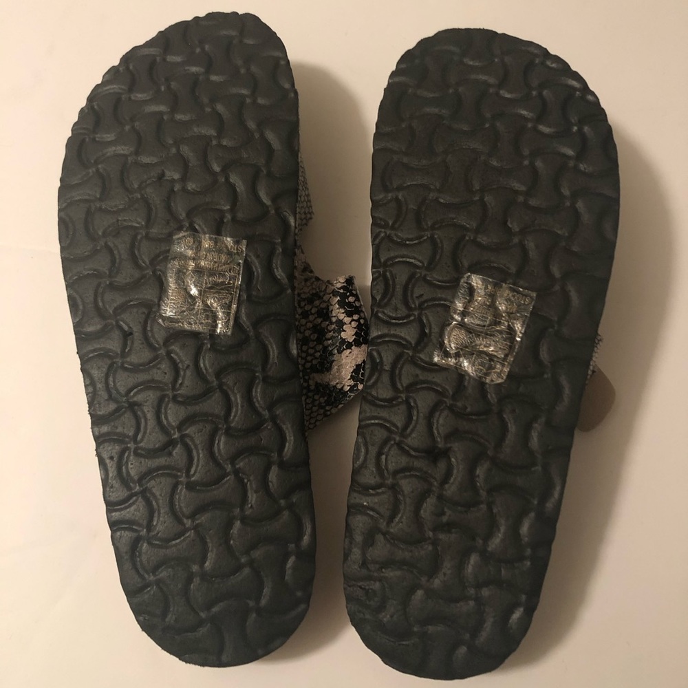 🐍 Snake Print Slides - Picture 8 of 8